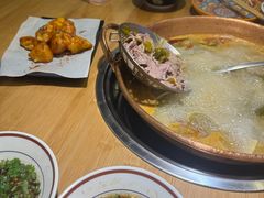 -洱火云南酸菜牛肉火锅(石景山当代商城店)