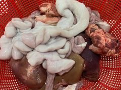 -标记美食新鲜猪杂(兴南大道店)