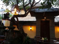 -DiAtas by Art Cafe Bumbu Bali