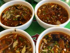 一口香-令氏家外家周秦食府(高新店)