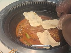 -满兴咱妈烀饼铁锅炖(兰州北街店)