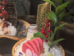 -蟹犇前•帝王蟹雪蟹(陆家嘴店)
