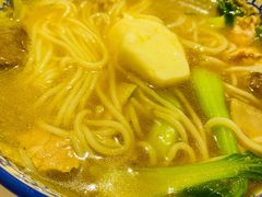 -邱芳粉店(迎宾大道旗舰店)