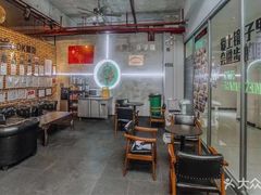 -豪思成DK健身私教连锁(凯乐国际店)