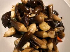 -半山腰·云南菜(侨福芳草地店)