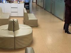 -宠颐生中康贝怡动物医院