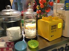 -丽丽三鲜螺蛳粉(田林路店)