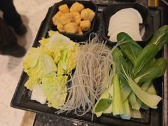 -一席地·本地鸡窝·杭帮鸡火锅(萧山银隆百货店)