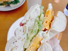 -Catch Bagel(芳草地店)