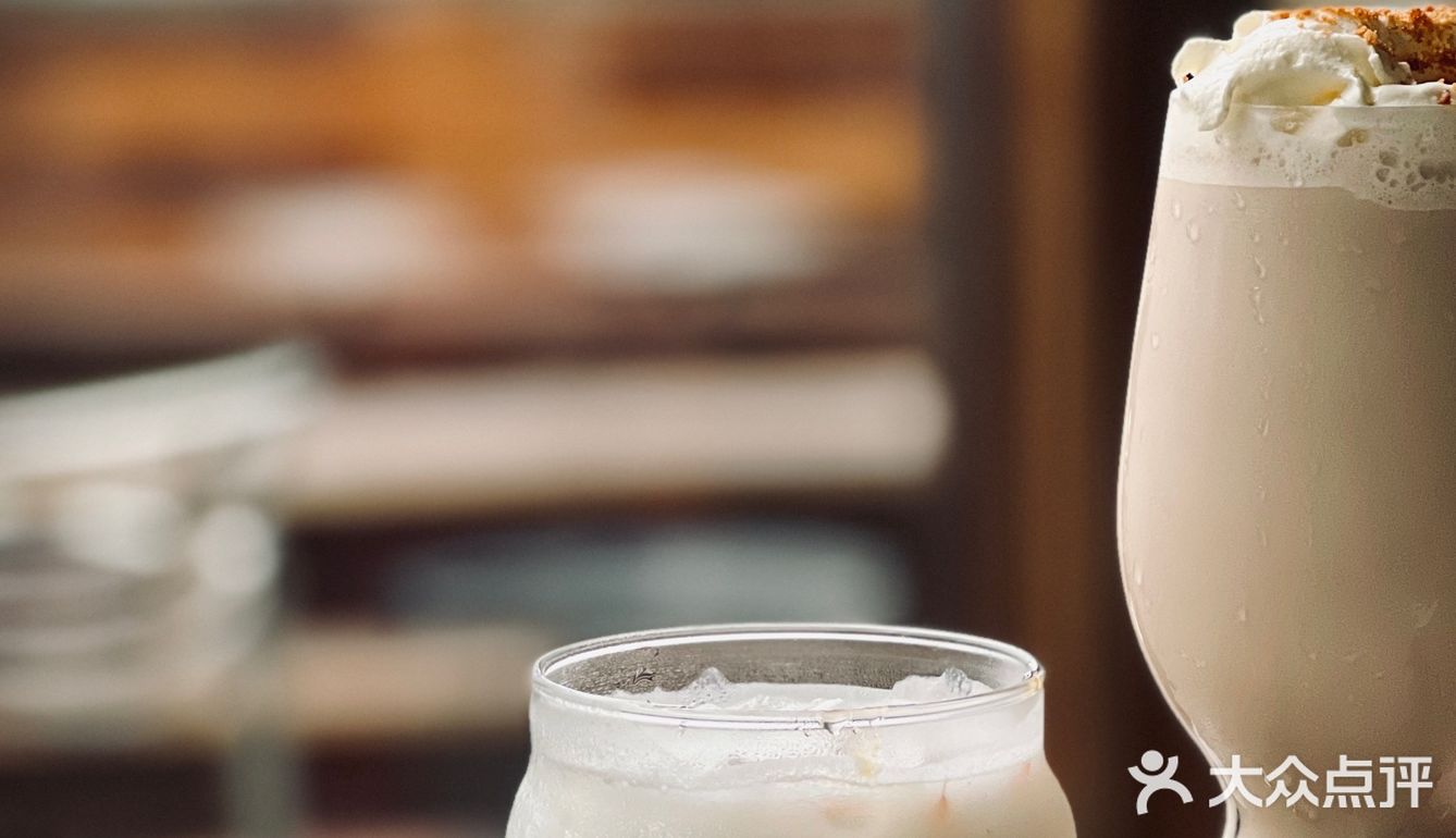 莎拉来啦｜冰冰的奶茶🥤▪️入冬前再快乐一次