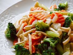 黄油炒时令蔬菜-莫斯科餐厅