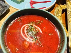 -米德维奇俄式西餐厅(西六道街店)