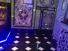 -欢乐迪KTV(南坪上海城店)