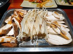 菌菇拼盘-赵胖炙子烤肉&深夜酒馆(簋街店)