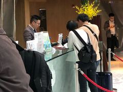 -上海滴水湖皇冠假日酒店