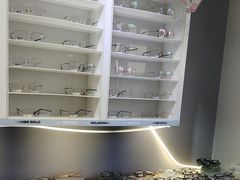 -天空之镜眼镜店蔡司依视路授权店(天通苑店)