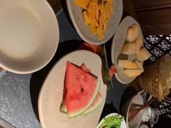 -老牌坊云南鱼豆花火锅(哈西万达店)