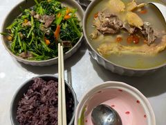 -鲸育宝宝月嫂(徐汇店)