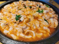 招牌石锅鱼-味仙居(环城南路店)