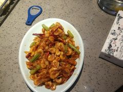 -山河屯铁锅炖(哈西站店)