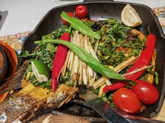 -云海肴·汽锅鸡·云南菜(天山百盛优客店)