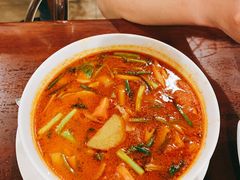 -Dang restaurant (patong phuket)