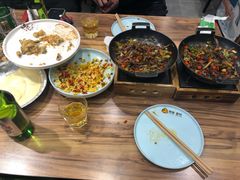 干锅肥肠-合合春饼·酱骨·东北菜(潘家园店)