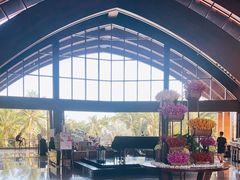 -三亚湾海居铂尔曼度假酒店