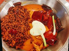 -山城年华老火锅(玉林店)