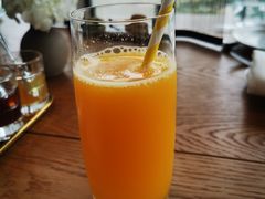 -瑰丽酒店·海吧·天际下午茶·现场DJ·天台酒吧