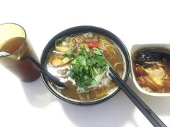 -一品郑记重庆牛肉米线馆(东泰路店)