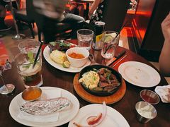 -Chili's Cafe&Bar奇利斯(滨江店)