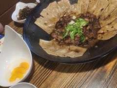 -每食每刻·皖北新民地锅鸡