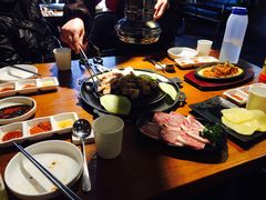 -仨仨米炭火烤肉