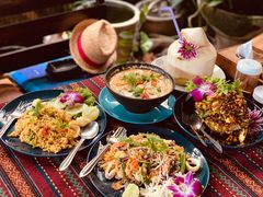 -Tikky Cafe