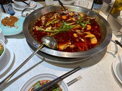 -蛙一刀·麻椒鱼火锅(金仙桥店)
