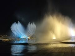 -东港音乐喷泉广场