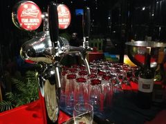 -唐拉雅秀酒店-西锦汇空中BBQ·思创餐厅