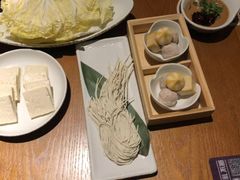 -呷哺呷哺(融创茂店)