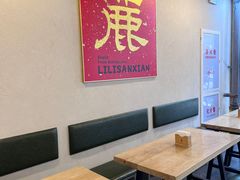 -丽丽三鲜螺蛳粉(田林路店)