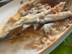 -三姐妹·海鲜大排档