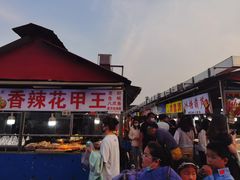 -大学城夜市大排档(凤栖路店)