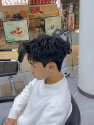 -M1山木造型国潮男士发型定制