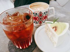 山楂酒-COTTON CAFE(德信·中外公寓店)