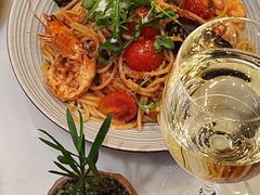 -théATRE茶聚场·餐厅(环球金融中心店)