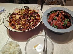 -辣小妮de川菜馆(红旗Mall店)