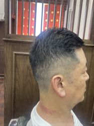 -贝勒爷专业男发