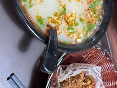 -万红路羊汤烧饼店(将台路店)