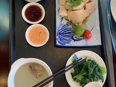 -亚龙湾老厨房·海南家常味