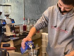 -BE NORMAL CAFE(霞溪路店)